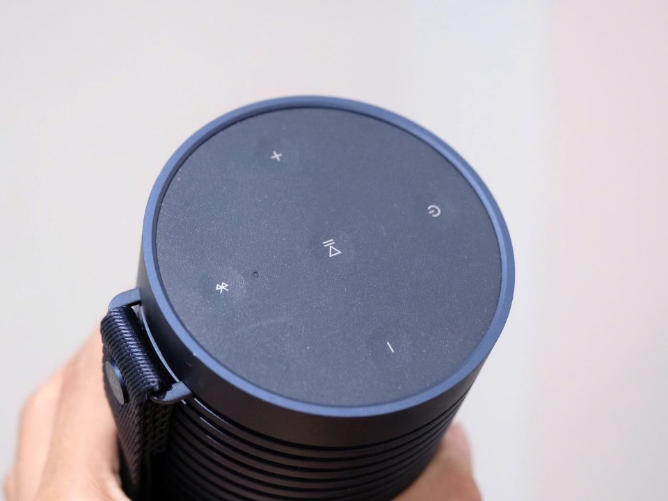 Hình ảnh chi tiết Loa B&O Beosound Explore (Navy) góc chụp 7